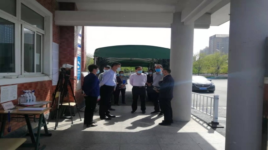 省教育厅张庚家副厅长一行来必赢官网督导检查疫情防控工作