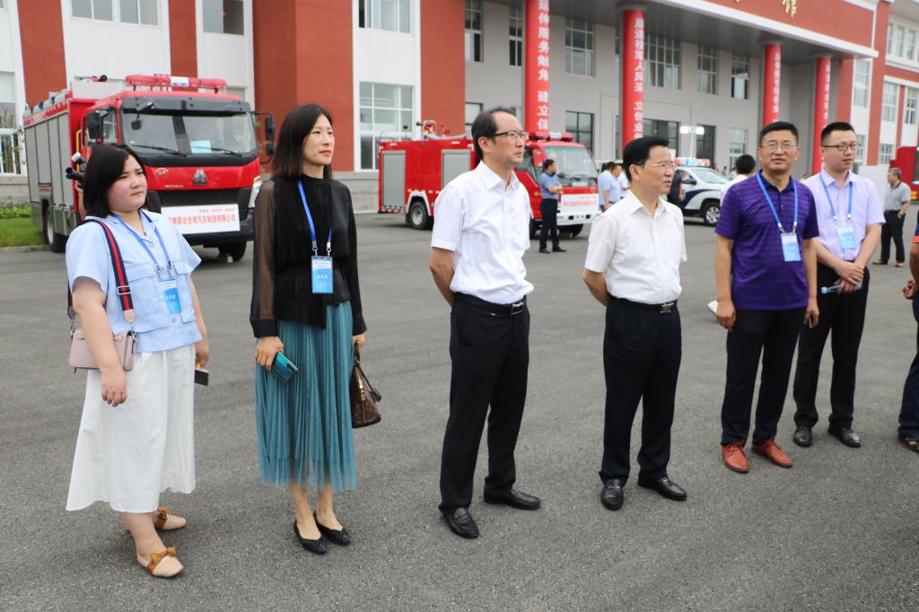 长三角地区职业院校创新创业实践联盟秘书长宋柏红莅临必赢官网交流指导